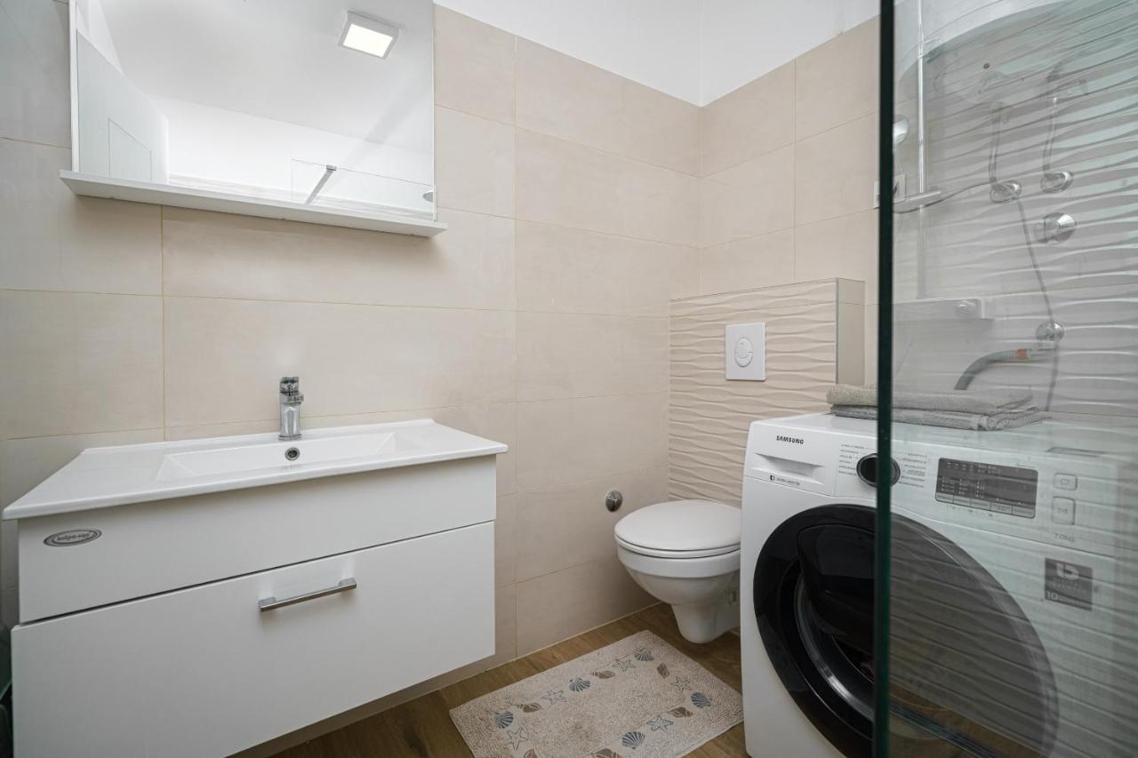 Olive Balcony Vodice-Srima Apartment Bagian luar foto